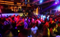 Garage ultra lounge plesao sa najpoznatijim "šetačem"