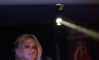 Atraktivna Niki Belucci uljepšala večer ekipi u Kukuriku