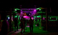 Satruday Summer Groove ludnica u Santos beach baru