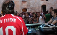 Brojni DJ-evi iz 8 zemalja oživili Fort Bourgignon