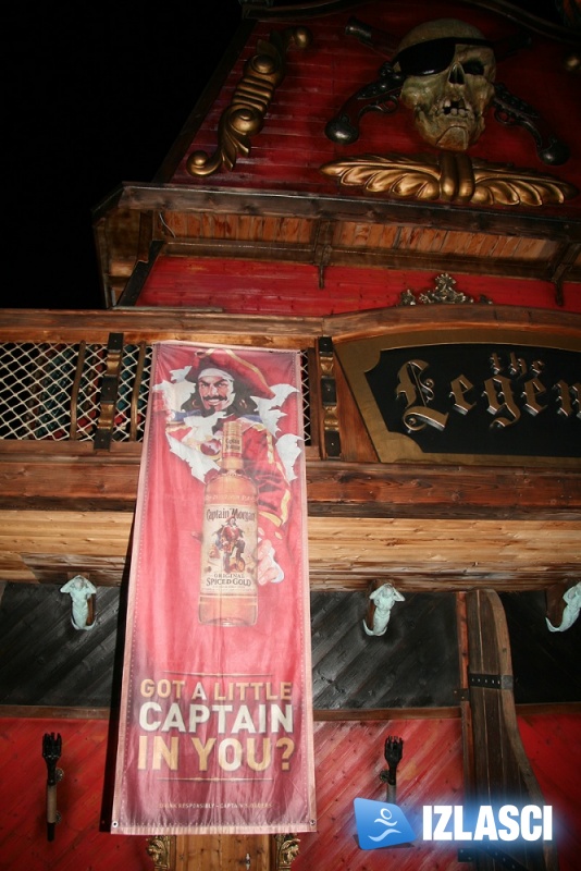 Pravi piratski dolazak Captain Morgana u The Legend