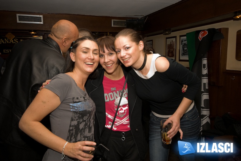 Nakon Picassa svi se preselili u Phanas pub