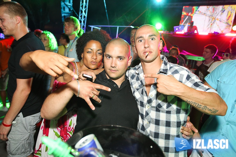 Get EXITed - Denis Ferrer @ Papaya