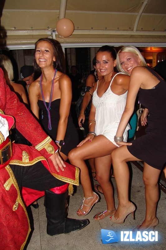 Captain Morgan party u klubu Marineta, Makarska