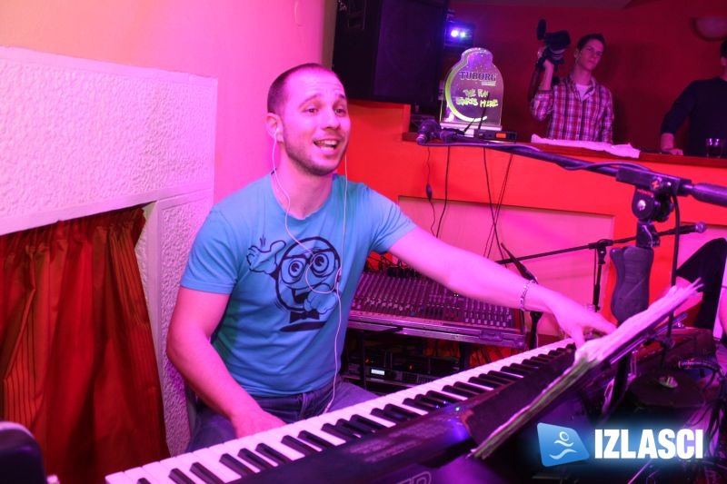 Fantastični The night express band u La Kabani