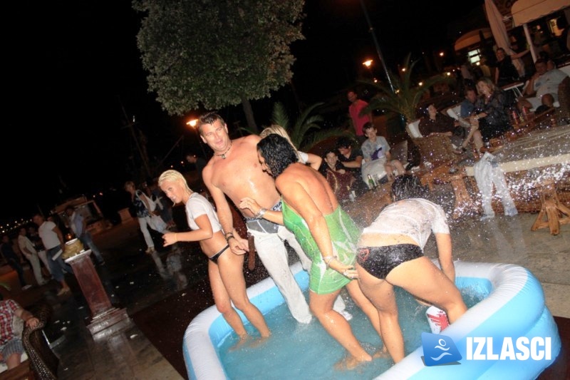 Wet T-Shirt Smirnoff party u Glamour Clubu u Rovinju