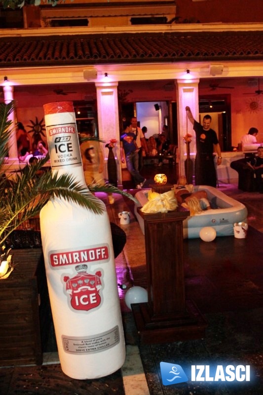 Wet T-Shirt Smirnoff party u Glamour Clubu u Rovinju