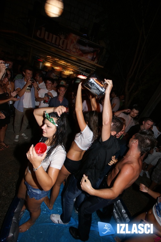 Wet T-Shirt karavana na otoku Krku u clubu Jungle
