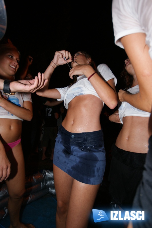 Wet T-Shirt karavana na otoku Krku u clubu Jungle
