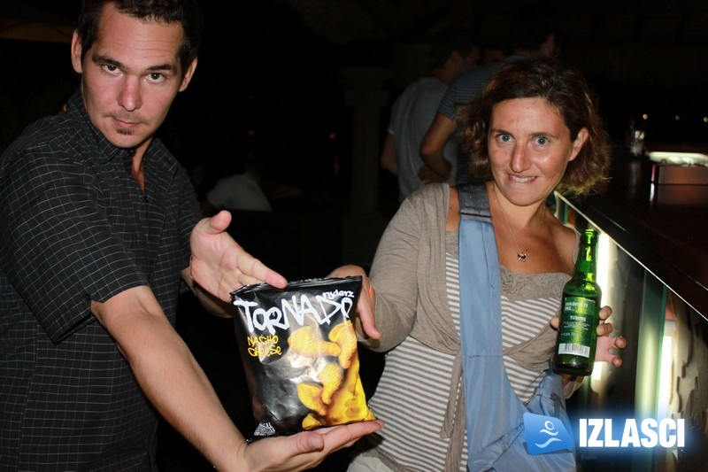 Daj mi taj chips! Tornado Ryderz party u cocktail baru Daylight, Umag