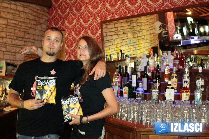 Daj mi taj chips! Tornado Ryderz party u cocktail baru Daylight, Umag Daj mi taj chips! Tornado Ryderz party u cocktail baru Daylight, Umag