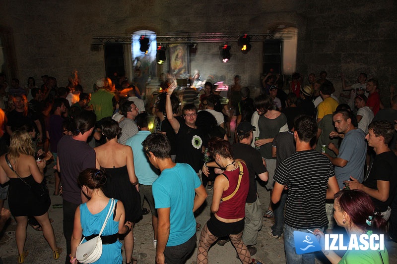 Brojni DJ-evi iz 8 zemalja oživili Fort Bourgignon