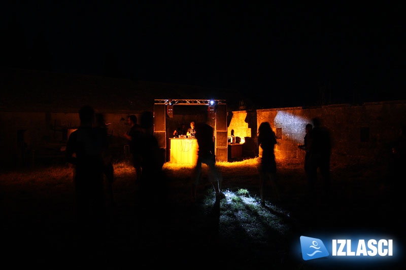 Brojni DJ-evi iz 8 zemalja oživili Fort Bourgignon