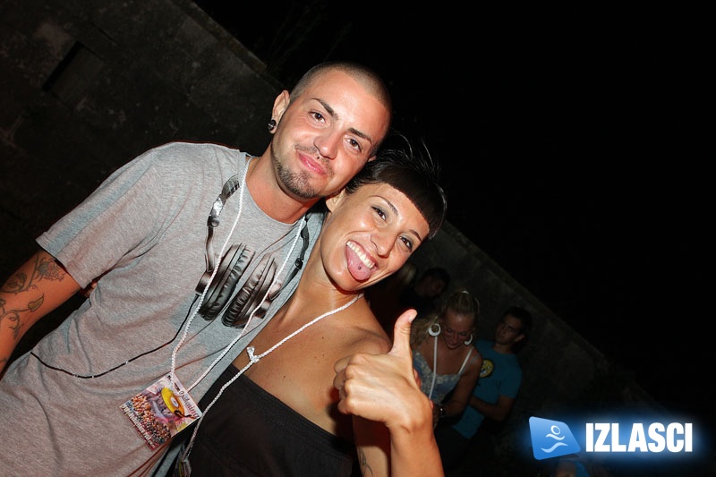 Brojni DJ-evi iz 8 zemalja oživili Fort Bourgignon