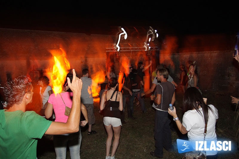 Brojni DJ-evi iz 8 zemalja oživili Fort Bourgignon