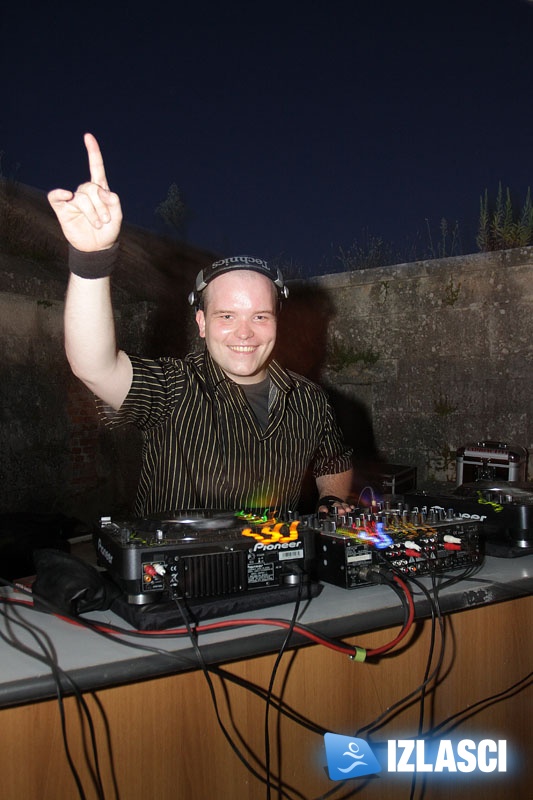 Brojni DJ-evi iz 8 zemalja oživili Fort Bourgignon