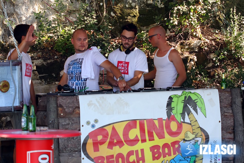 Beach bar Pacino