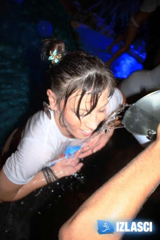 Wet T-Shirt Smirnoff party u Summer clubu Dali u Medulinu