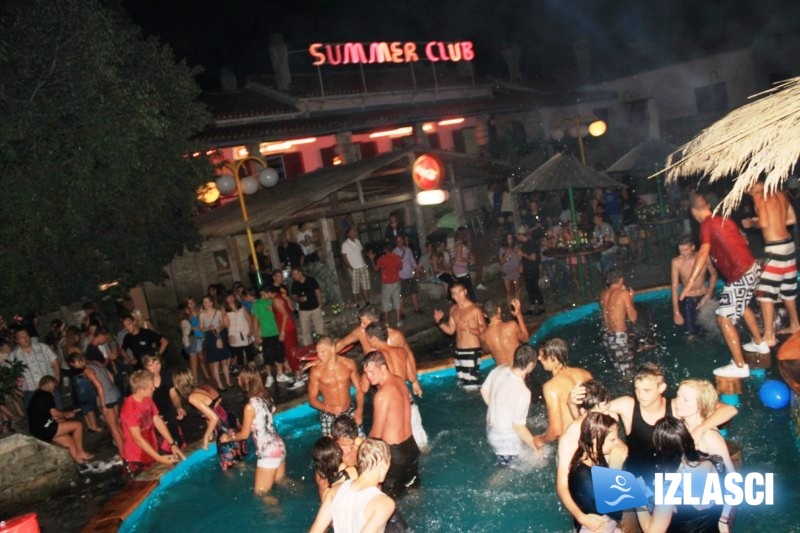 Wet T-Shirt Smirnoff party u Summer clubu Dali u Medulinu