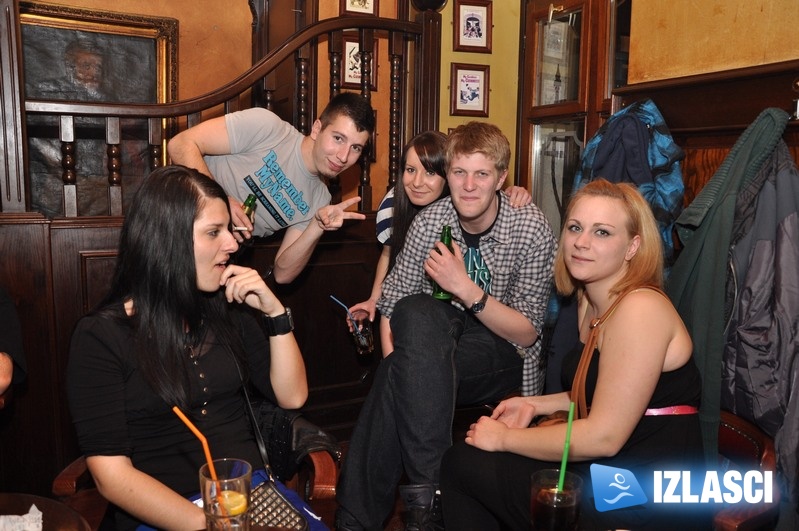 Filozofski party uz Šteki band - River pub