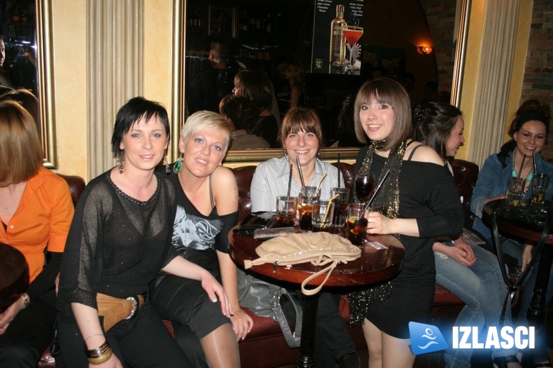 Fiorello pub proslavio rođendan