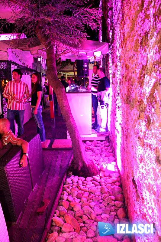House +saxophone? Odlična kombinacija za zabavu do jutra! La Cioccolata, Poreč