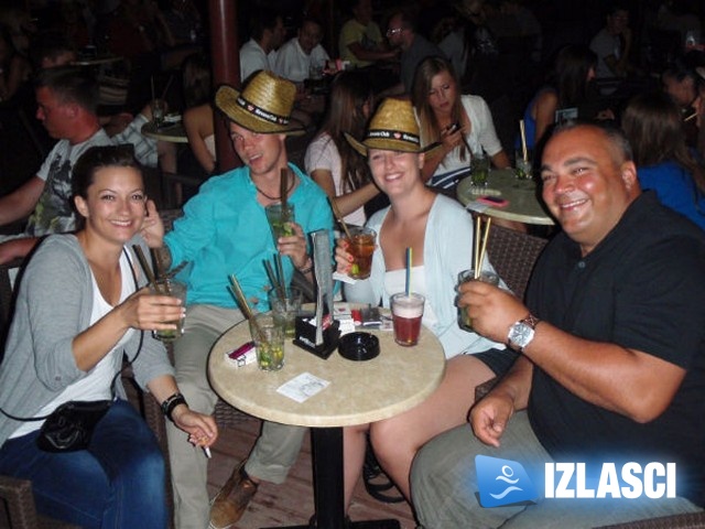 Nothing compares to Havana - summer tour 2012. (Insula Bar)