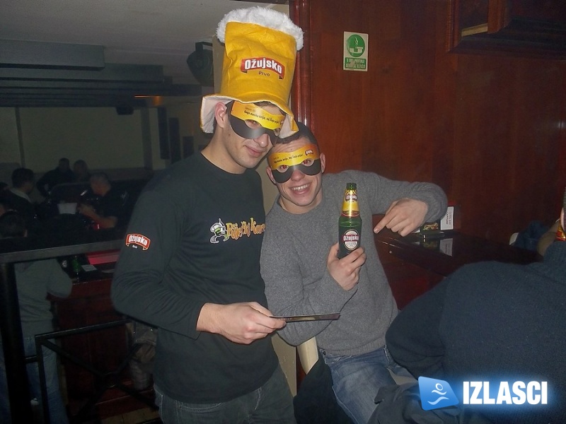 Ožujsko maškare u Capitano baru