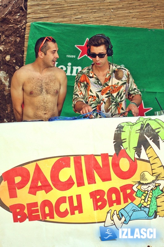 Beach bar Pacino Summer opening