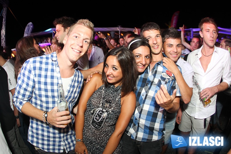 Papaya Night Party