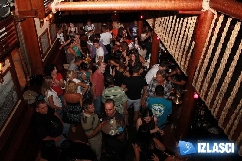 After party modne revije "Riječke stepenice" u Phanas pubu 