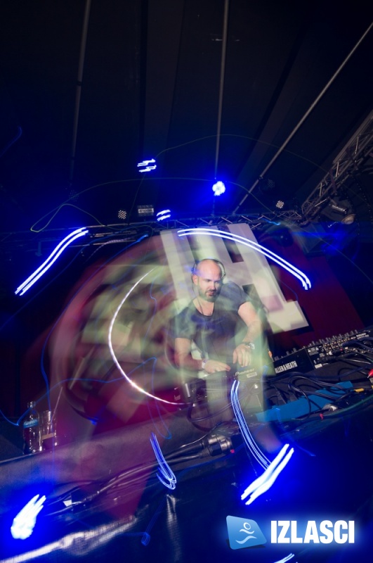 Techno iz BIH - DJ Sinisa Tamamović u Stereo Dvorani