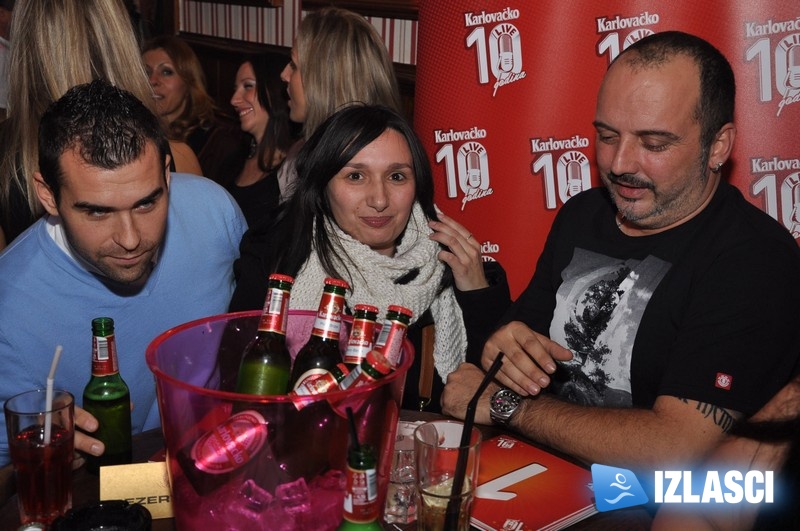 Tony Cetinski na karaoke partyju u Phanasu!