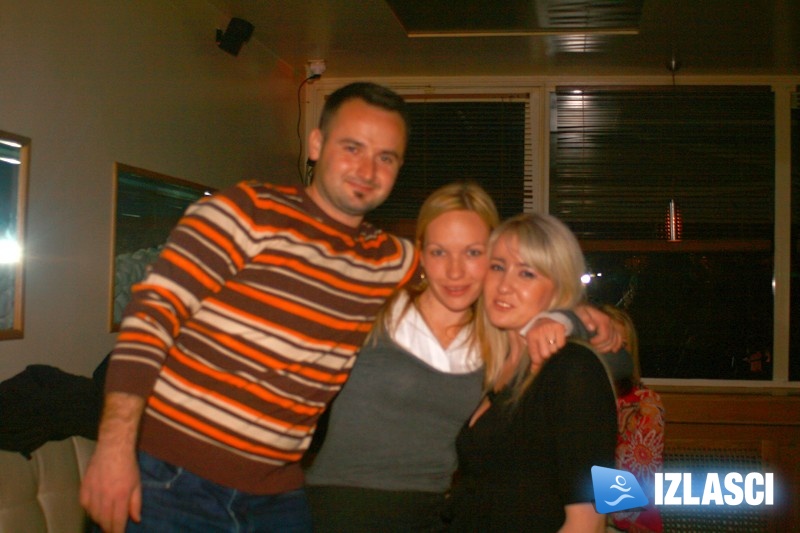 Ritmovi ludih sedamdesetih rasplesali Maat bar