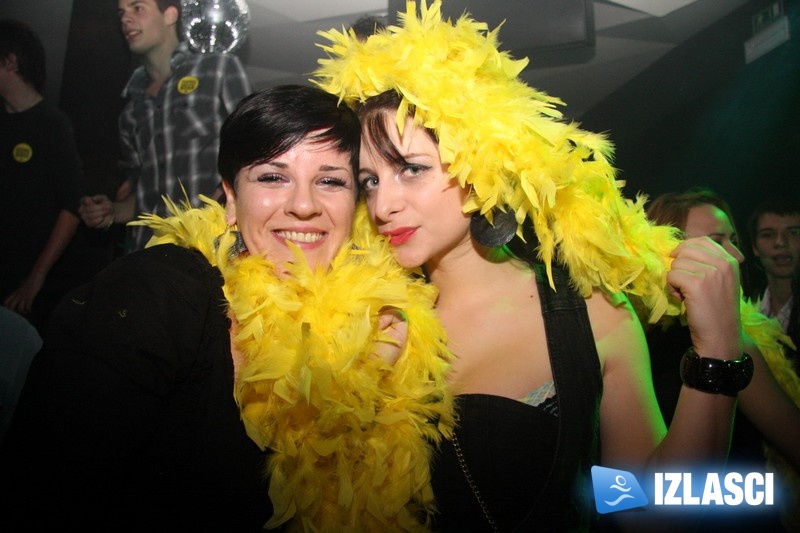 J&B Start a Party u prepunom Aquariusu 
