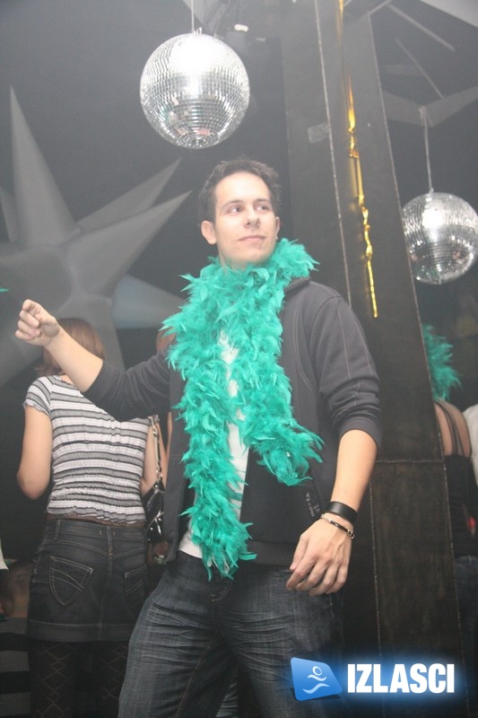 J&B Start a Party u prepunom Aquariusu 