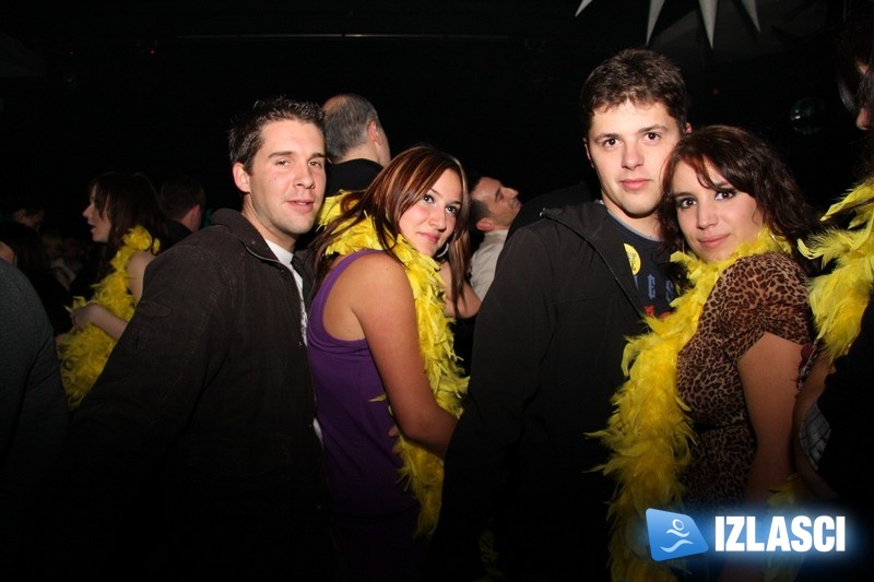 J&B Start a Party u prepunom Aquariusu 