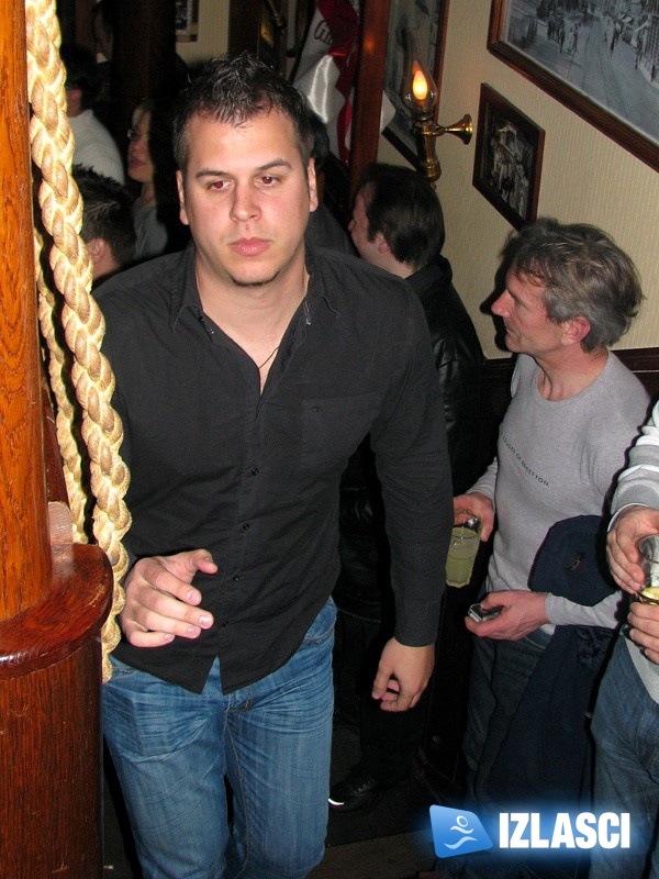 Odličan provod u Phanasu zasjenila velika gužva