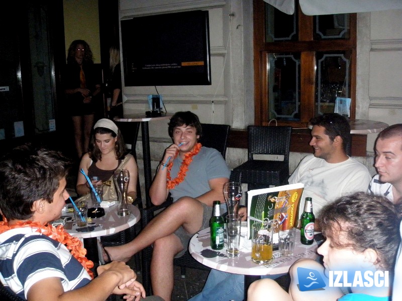 Rijeka Open Player's party u El Riu uz Izlasci.net Alco Patrolu