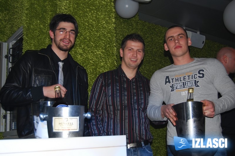 Trash party u Terminalu 
