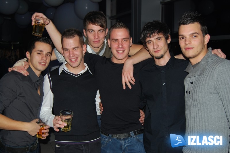 Trash party u Terminalu 
