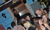 Drugi rođendan Johnnie Walker puba uz ludi provod i nesnosnu gužvu 