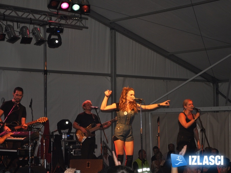 Severina, gužva i ćevapi obilježili subotu na Matejni