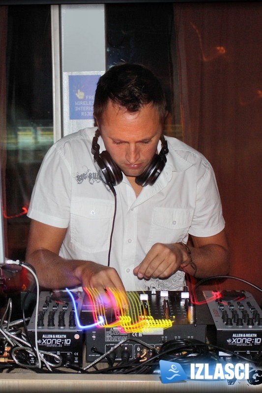 Sexy House Night u Mirage-u
