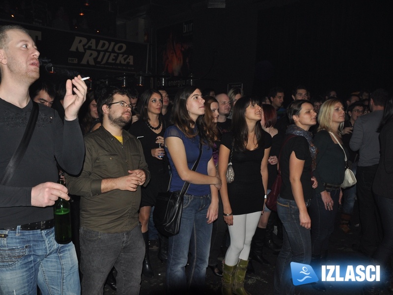 Natali Dizdar zapjevala pred prepunom Stereo dvoranom